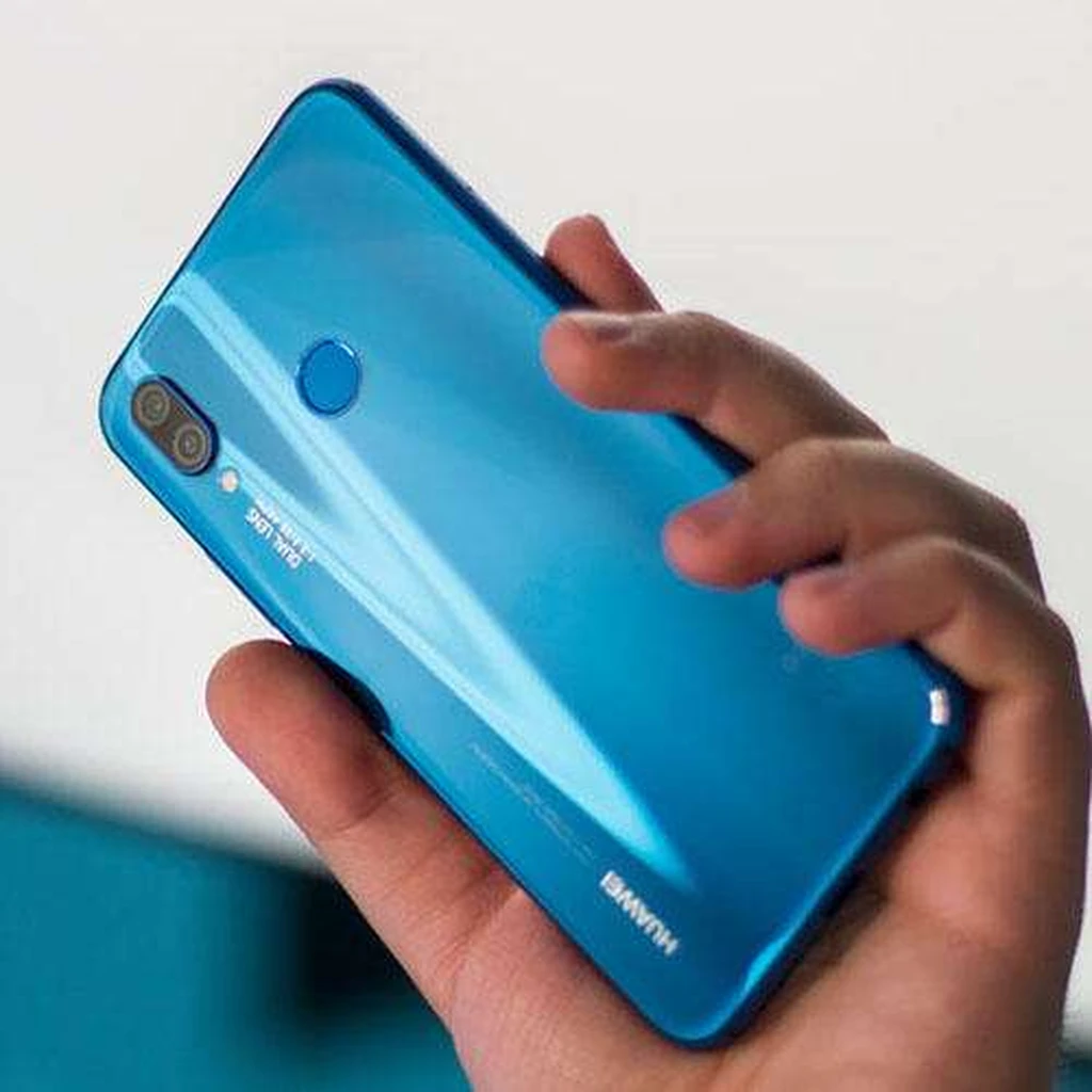 بررسی ویدئویی Huawei Nova 3e